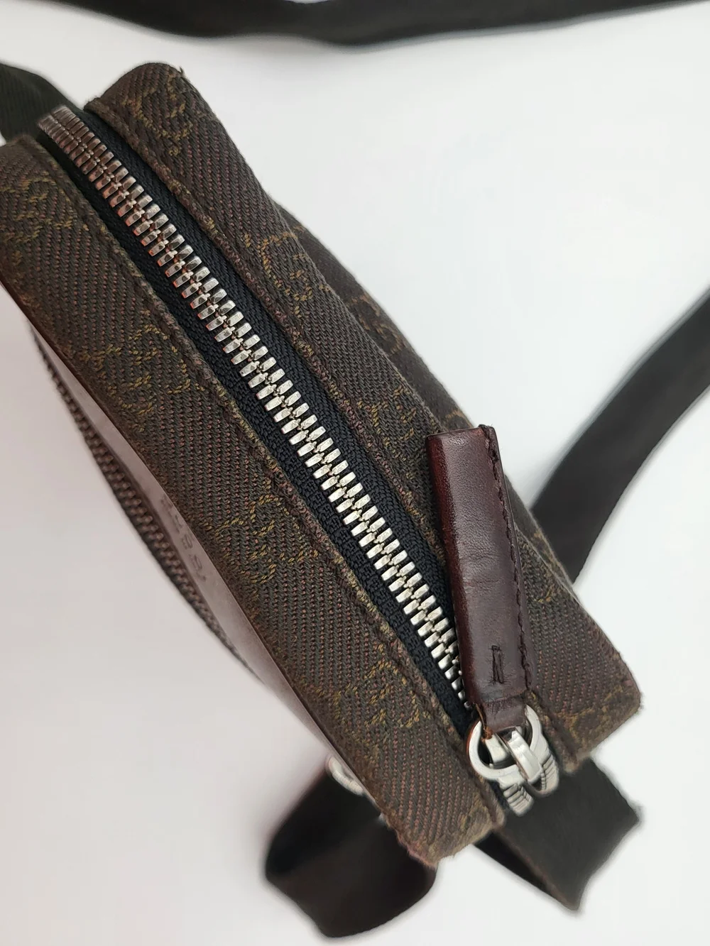 Gucci GG Canvas Monogram Chocolate Crossbody Bag, Authentic...(Unisex)